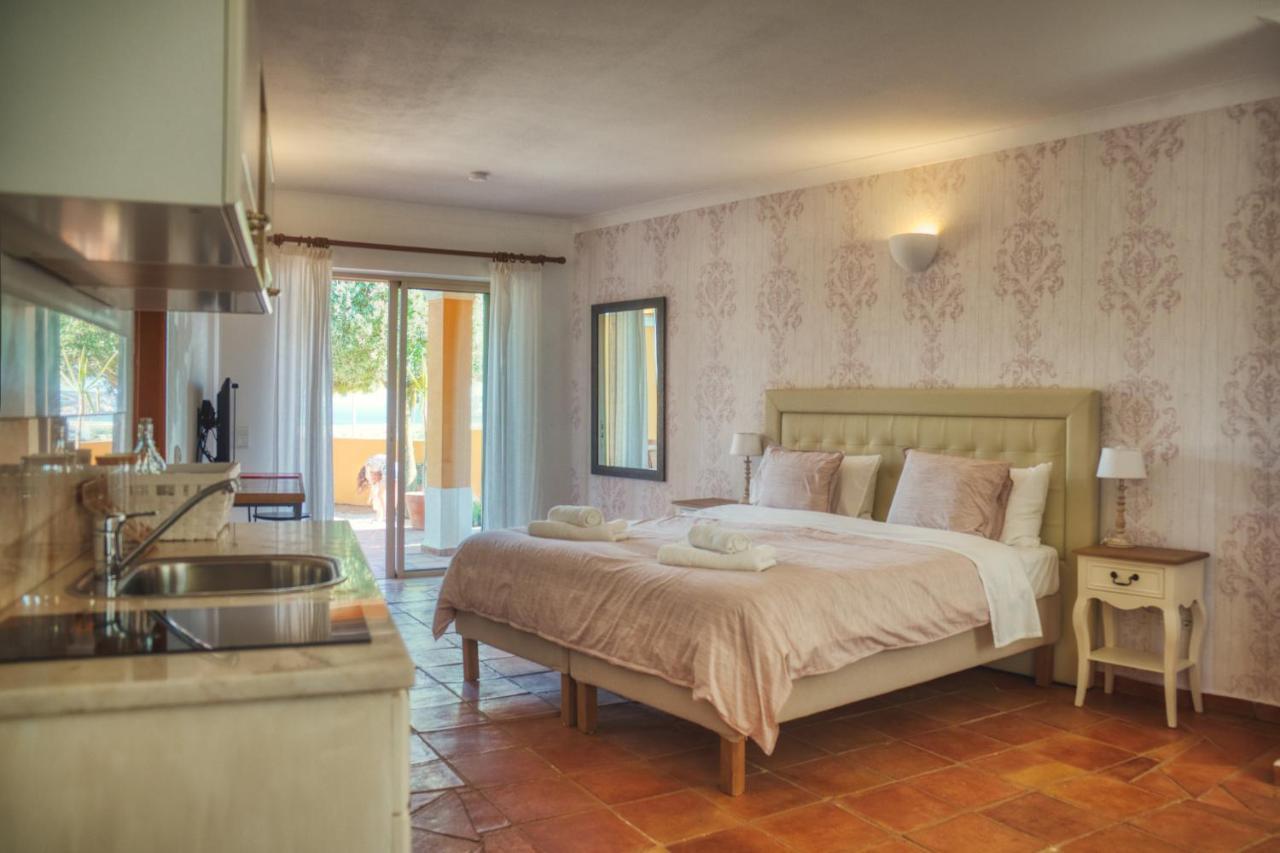 Moonshine Guest House With Private Studios And Private Cottage Lagos Exteriér fotografie